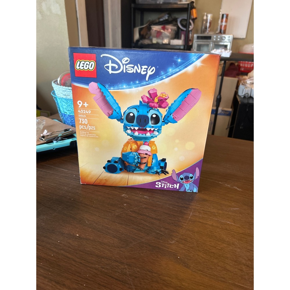 LEGO Disney Stitch 43249 Building Kit 730 Pcs Ages 9+ New